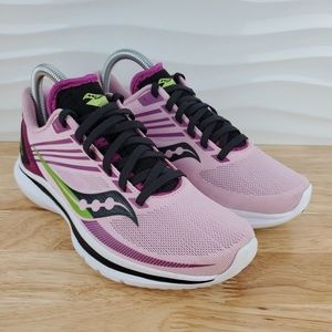Saucony Kinvara 12 Fairytale Razzle Running Shoes Womens Size 7.5 - S10619-30